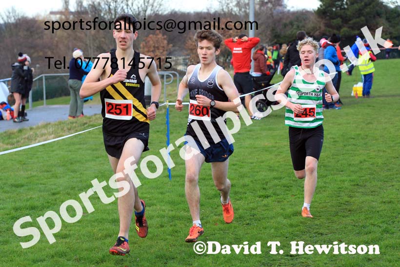 Senior mens 2022 Birtley Cross Country Relays. Photo: David T. Hewitson/Sports for All Pics